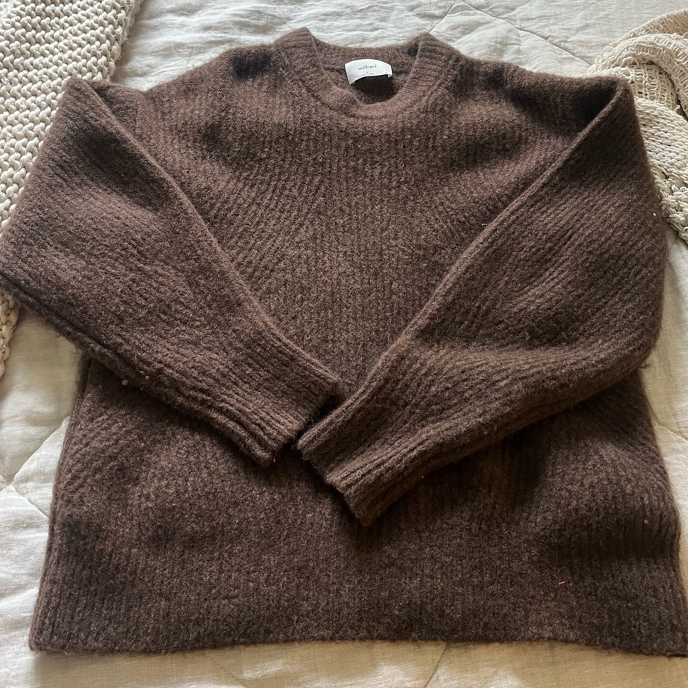Aritzia Holly Sweater